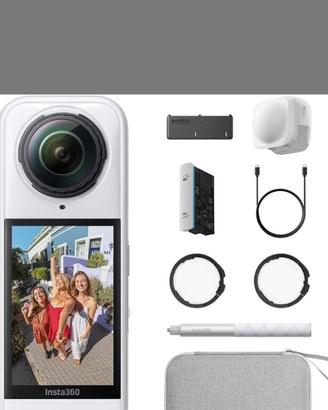 Insta360 X5 Pack Essential Bianco NUOVO