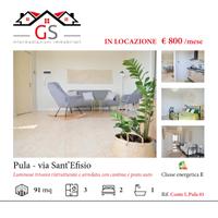 Pula -Trivano arredato con cantina e p.auto