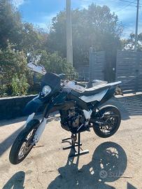 Malaguti xsm 125 2021