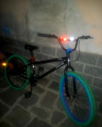 bicicletta bmx