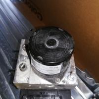 Gruppo abs VOLKSWAGEN POLO 1200cc benzina del 2010