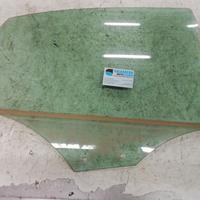 VETRO SCENDENTE POSTERIORE DESTRO AUDI A4 Berlina