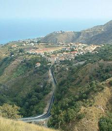 PORZIONE DI CASA A ZACCANOPOLI