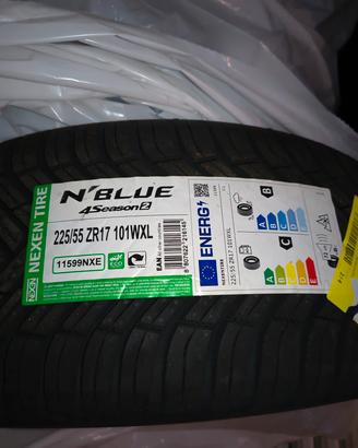 4 gomme Nexen Nblue 4 Season 2 225/55 ZR17 101W XL