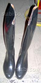 Stivali neri da equitazione