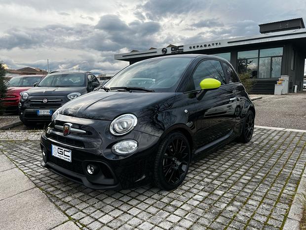 Abarth F595 1.4 T-Jet 165 CV Speciale