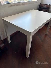 Tavola sala da pranzo