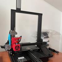 Stampante 3D Creality Ender 3 V2 con upgrade