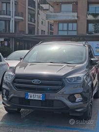 Ford Kuga st line 2019 Suv 