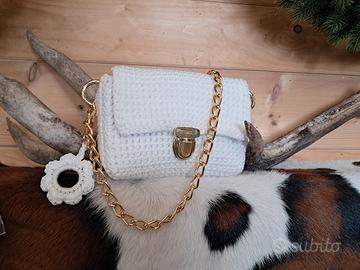 Borsa bianca crochet 