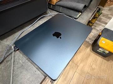 MacBook Air M4 16/256 Marzo 2026 5 cicli 13”