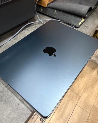 MacBook Air M4 16/256 Marzo 2026 5 cicli 13”