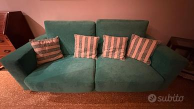 Divano tre posti, +1 poltrona