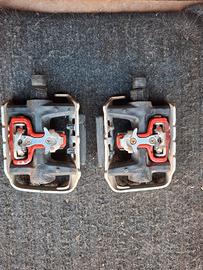 pedali con attacco scarpe 