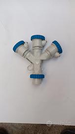adattatore triplo 16A industriale.