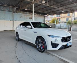 MASERATI Levante gt hybrid - 2022