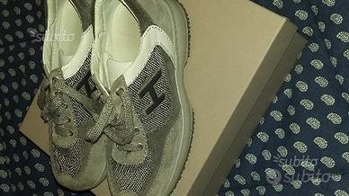 Scarpe Hogan n. 30 grigio nuove