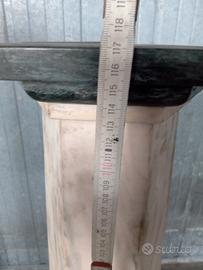 piedistalli in marmo 