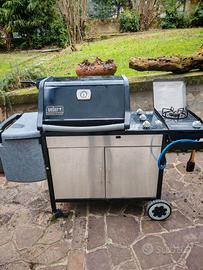 Barbecue Weber con fornello