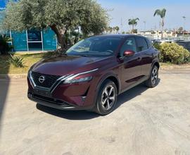 Nissan Qashqai 1.3 N-Connecta possibilità noleggio