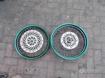 DRD SM Pro 05-11: forcella cerchio centralina faro