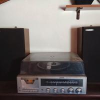 Giradischi/hi-fi Larsen con casse Realtone