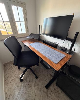 Scrivania regolabile altezza Flexispot + sedia