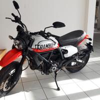 Ducati Scrambler URBAN MOTARD