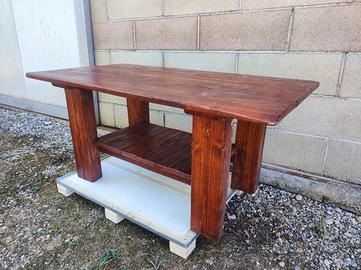 Tavolino in legno massello 