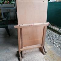 tavolo da lavoro con cavalletti