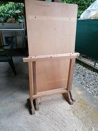 tavolo da lavoro con cavalletti