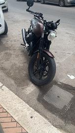 Moto Guzzi V7III Stone Night Pack ABS