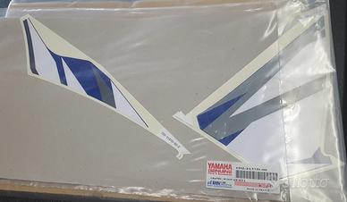 ADESIVO EMBLEMA YAMAHA XT 660 X XT660X - 1D22137D0