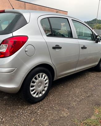 Opel Corsa 2009