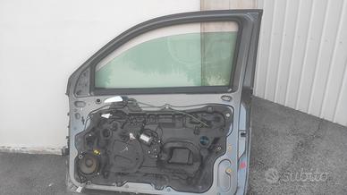 sportello/ porta dx Lancia Ypsilon 2004 - 2011