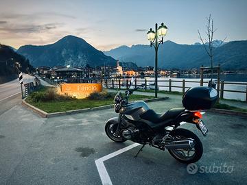 BMW r1200r in perfette condizioni