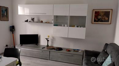 mobile moderno per soggiorno