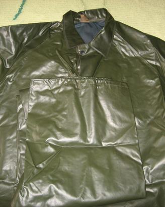 Cappotta e pant impermiabile