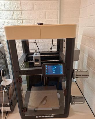 Flashforge AD5X con chiusura kit originale