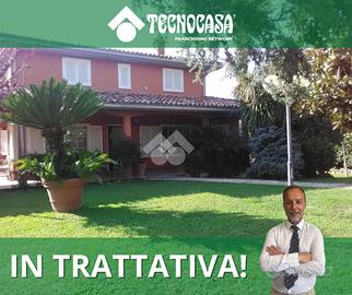 VILLA SINGOLA A ANGUILLARA SABAZIA