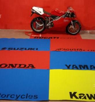 Tappeti per moto