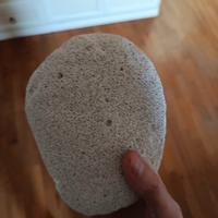 pietra pomice gigante