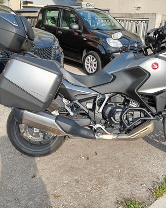Honda NT 1100