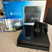 Ps4 completa di scatolo e giochi