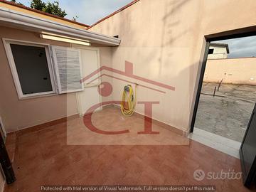 Bilocale arredato con terrazzino cod. 012 (10)