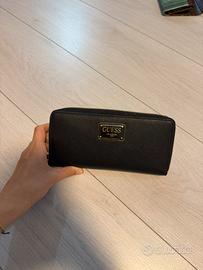 Portafoglio Guess nero