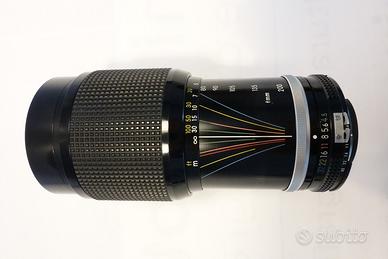 Nikon zoom 80/200 F. 4.5 AI manual focus