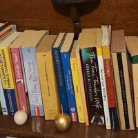 Lotto di libri su Storia, archeologia e altro