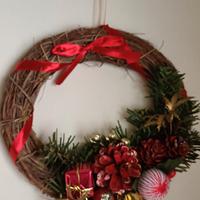 Corona  natalizia per la porta 