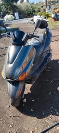 Yamaha majesty 